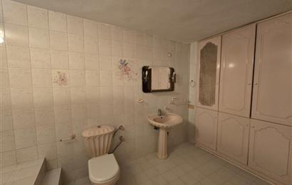 Kınıklı'da Şehir ve Doğa Manzaralı Kiralık Tripleks Villa...