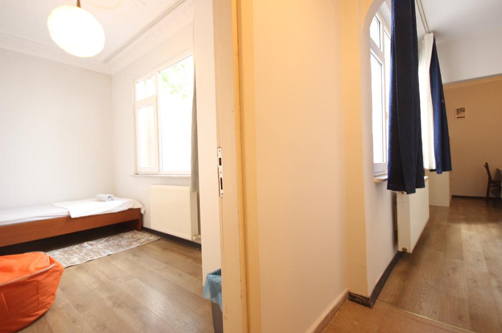 C21 PALMY den Kadıköy Merkezi Lokasyonda Ara Kat 2+1 Daire