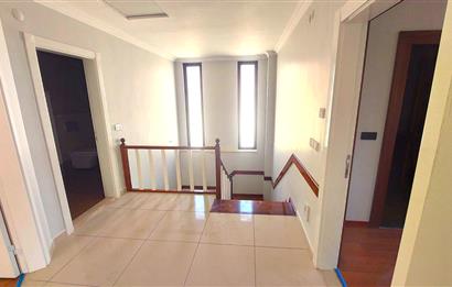 PARK CADDESİ YAKINI TAM MÜSTAKİL 6+2 SATILIK VİLLA