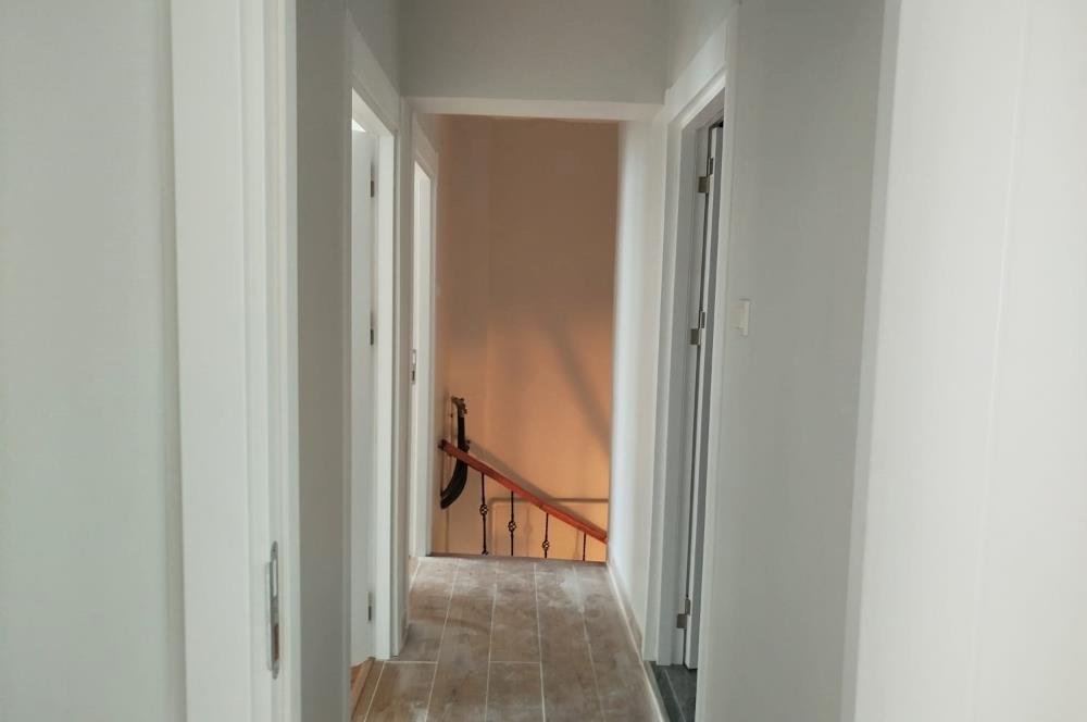 Evren Sitesi Ön Cephe Deniz Manzaralı Satılık 3+1 Dubleks Daire