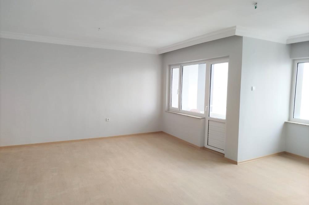 Evren Sitesi Ön Cephe Deniz Manzaralı Satılık 3+1 Dubleks Daire
