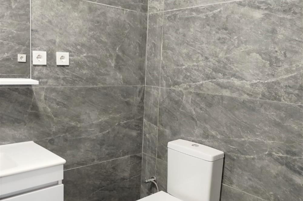 Evren Sitesi Ön Cephe Deniz Manzaralı Satılık 3+1 Dubleks Daire