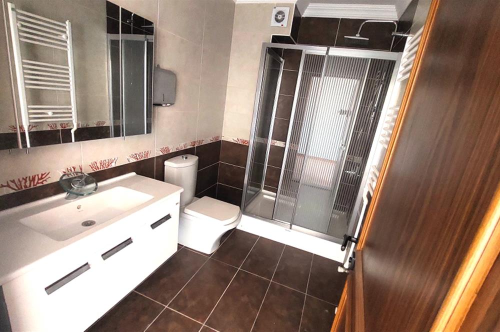 PARK CADDESİ YAKINI TAM MÜSTAKİL 6+2 SATILIK VİLLA