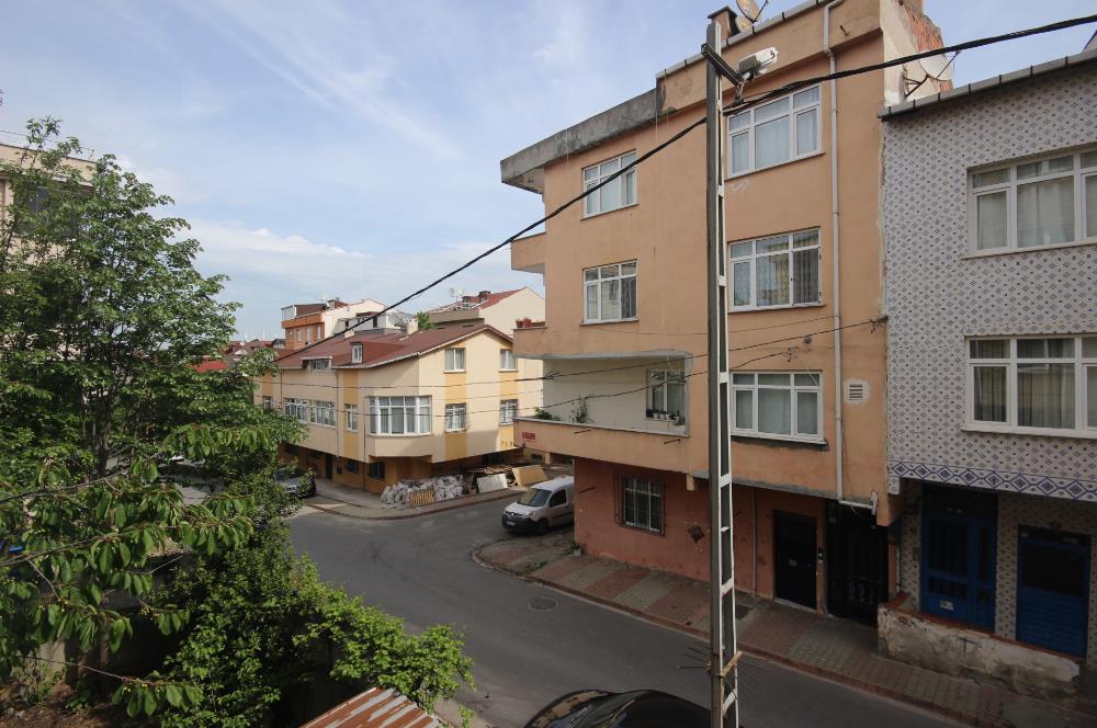 C21 Palmy den Sancaktepe de Genç Binada Geniş m2 3+1