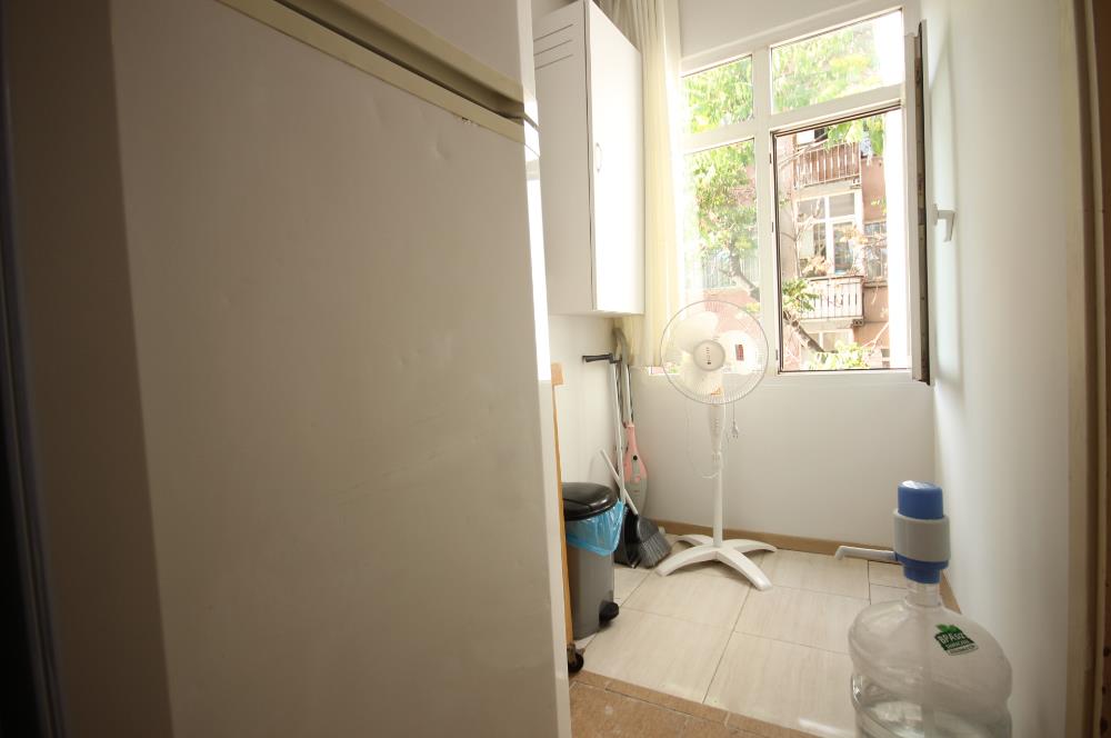 C21 PALMY den Kadıköy Merkezi Lokasyonda Ara Kat 2+1 Daire