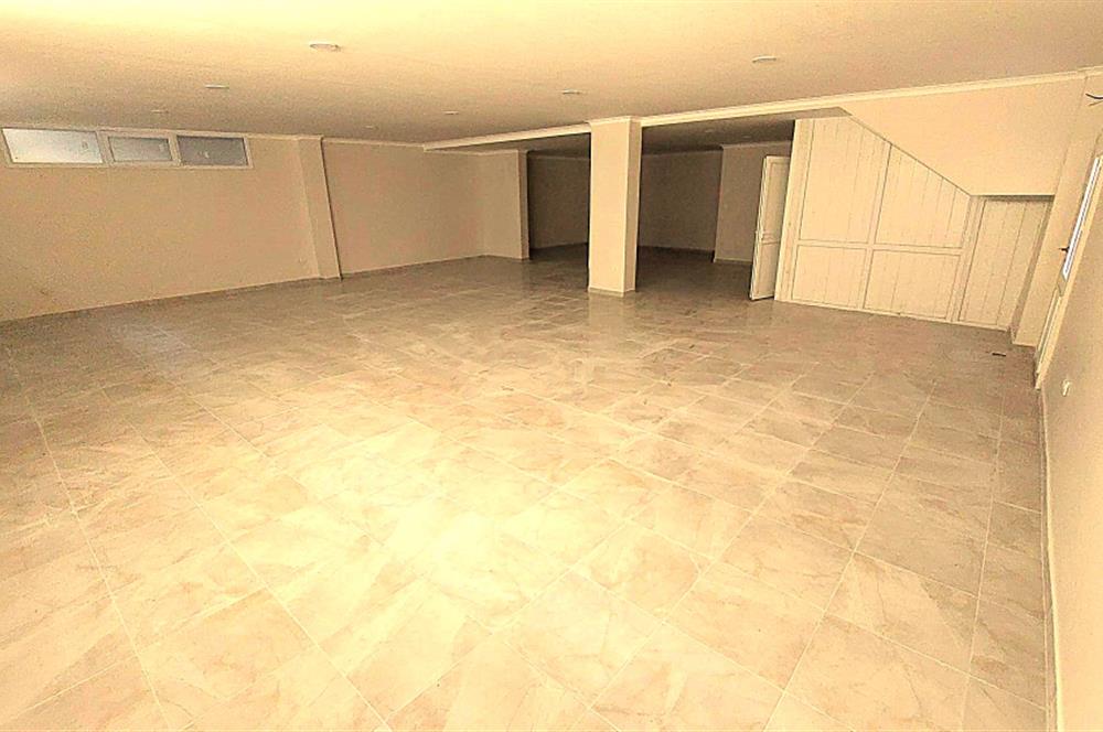 PARK CADDESİ YAKINI TAM MÜSTAKİL 6+2 SATILIK VİLLA