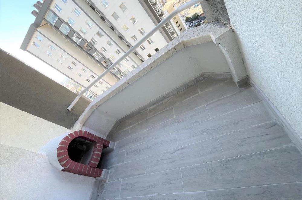Evren Sitesi Ön Cephe Deniz Manzaralı Satılık 3+1 Dubleks Daire