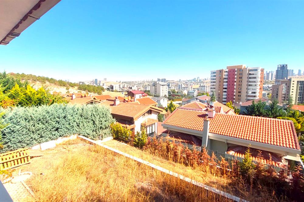 PARK CADDESİ YAKINI TAM MÜSTAKİL 6+2 SATILIK VİLLA