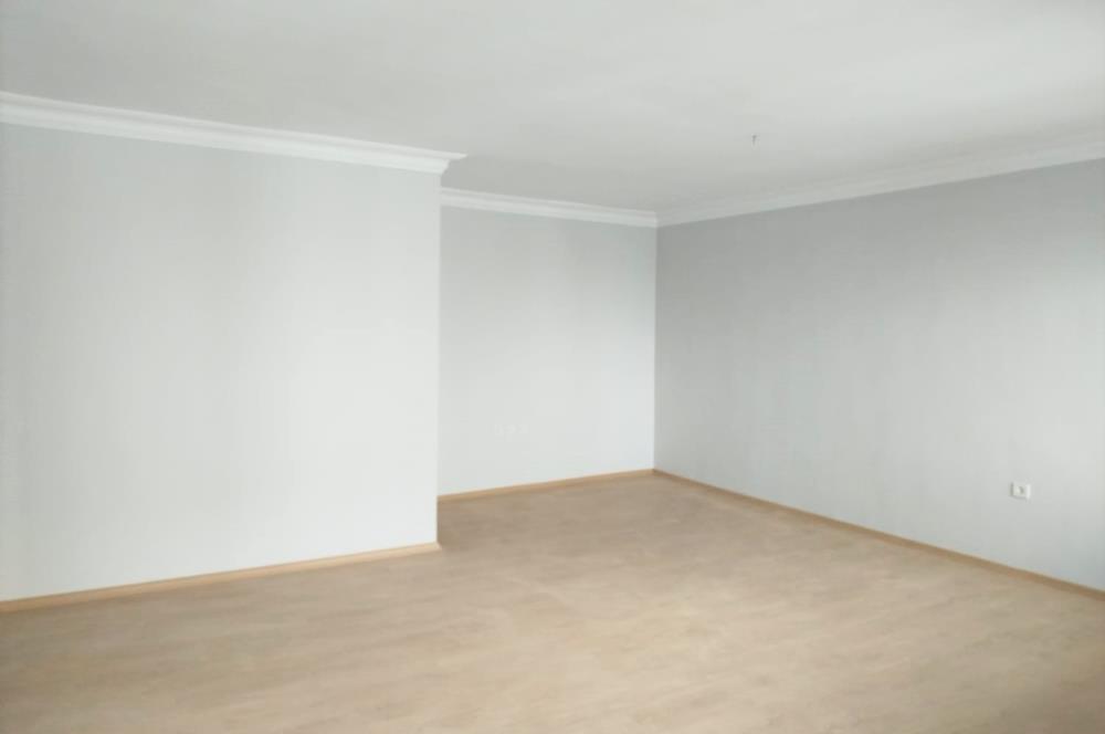 Evren Sitesi Ön Cephe Deniz Manzaralı Satılık 3+1 Dubleks Daire