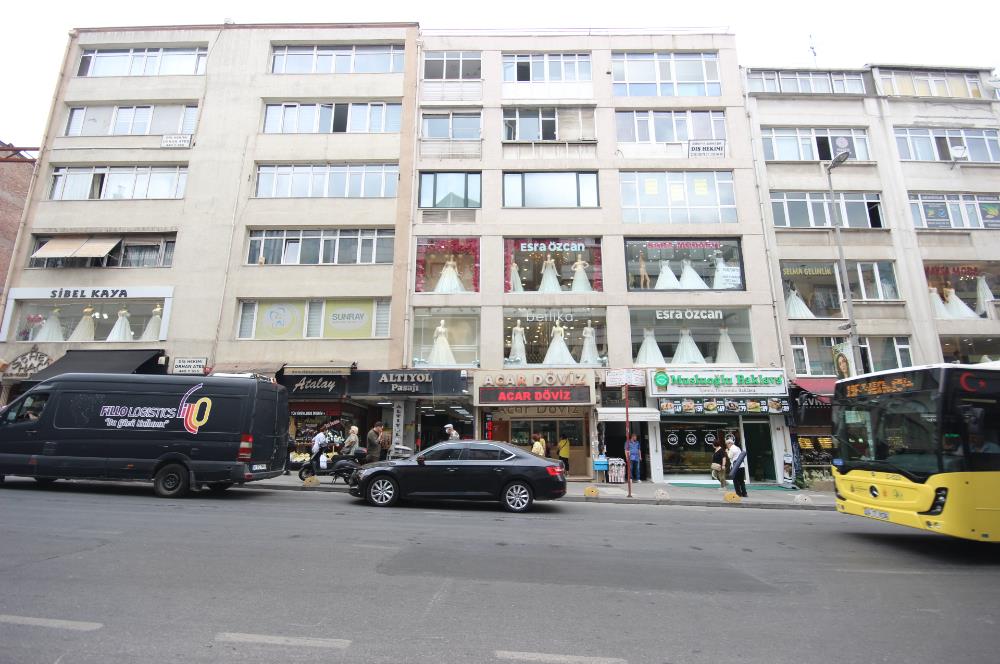 C21 PALMY den Söğütlüçeşme Cad. Altıyol da Asansörlü 2+1