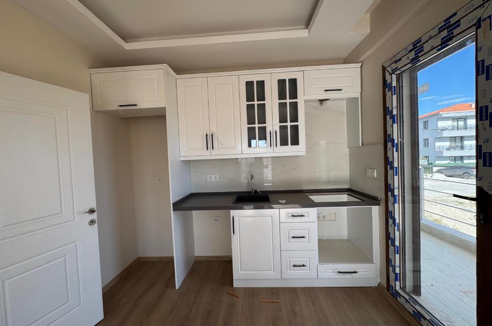 Foça Bağarası'nda Satılık Sıfır 2+1 Daire 