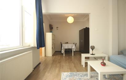 C21 PALMY den Kadıköy Merkezi Lokasyonda Ara Kat 2+1 Daire
