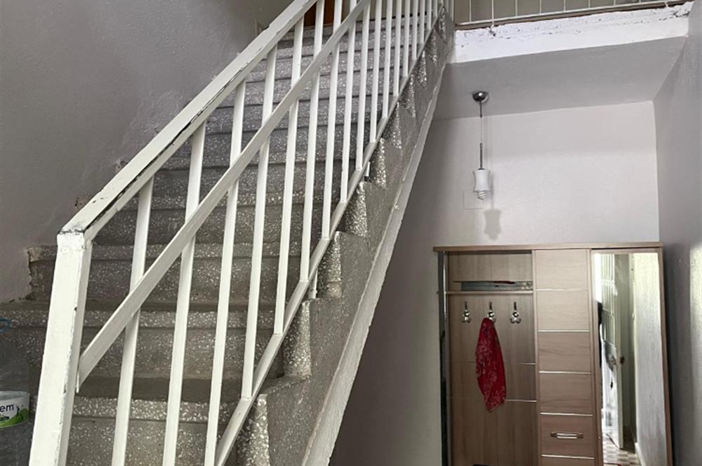 DEVELİ AŞIK SEYRANİ MAHALLESİNDE 5+1 SATILIK MÜSTAKİL EV