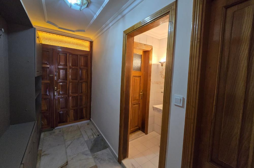 Kınıklı'da Şehir ve Doğa Manzaralı Kiralık Tripleks Villa...
