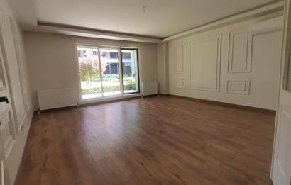 ÇAMLICA ŞEHRİ SEFA KONUTLARINDA BAHÇE KULLANIMLI 2+1 90 M2 NET