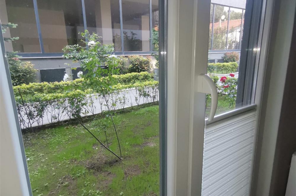 ÇAMLICA ŞEHRİ SEFA KONUTLARINDA BAHÇE KULLANIMLI 2+1 90 M2 NET