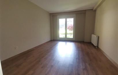 ÇAMLICA ŞEHRİ SEFA KONUTLARINDA BAHÇE KULLANIMLI 2+1 90 M2 NET
