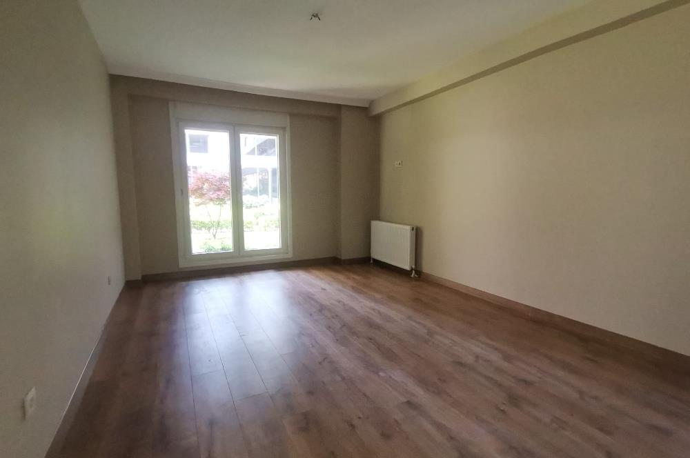 ÇAMLICA ŞEHRİ SEFA KONUTLARINDA BAHÇE KULLANIMLI 2+1 90 M2 NET