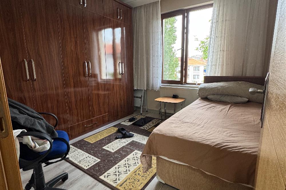 AYGÜN ÖZDEMİR'DEN BAHÇELİEVLERDE ASANSÖRLÜ 3+1 DAİRE