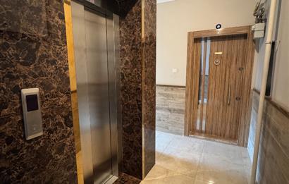 AYGÜN ÖZDEMİR'DEN BAHÇELİEVLERDE ASANSÖRLÜ 3+1 DAİRE