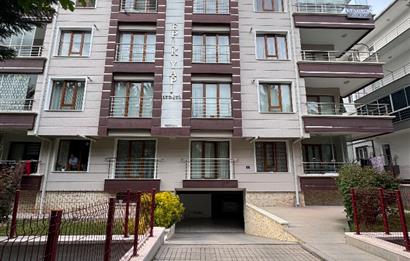 AYGÜN ÖZDEMİR'DEN BAHÇELİEVLERDE ASANSÖRLÜ 3+1 DAİRE