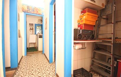 KADIKÖY SANATÇILAR SOKAĞINDA MÜSTAKİL GİRİŞLİ