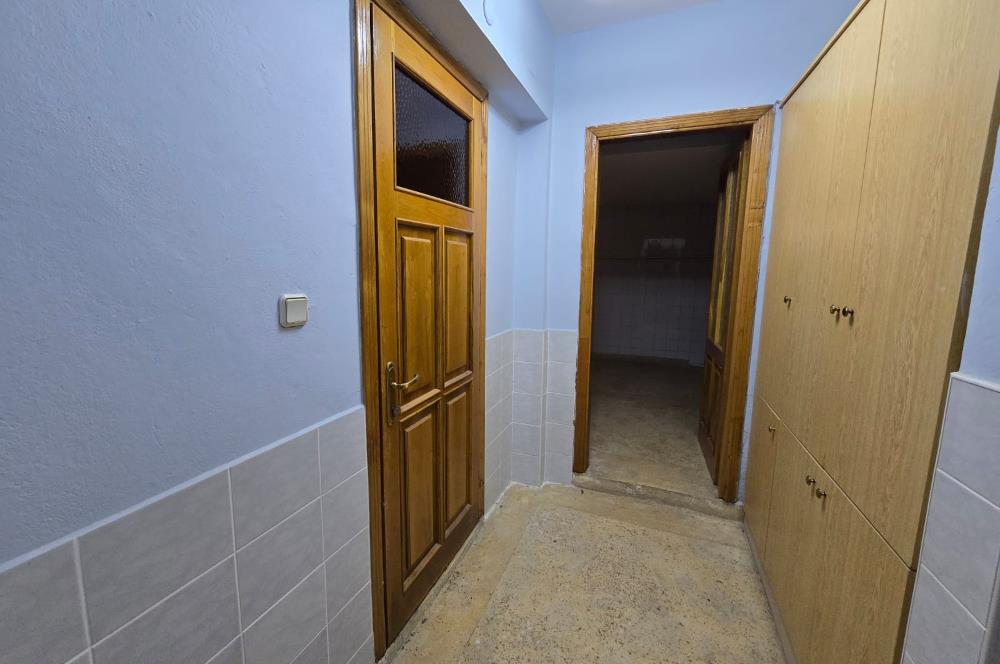 Kınıklı'da Şehir ve Doğa Manzaralı Kiralık Tripleks Villa...