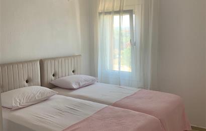DATÇA MERKEZDE PANORAMİK DENİZ MANZARALI FULL EŞYALI KİRALIK2+1