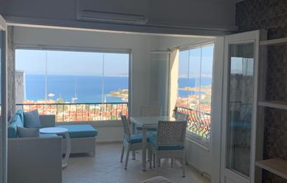 DATÇA MERKEZDE PANORAMİK DENİZ MANZARALI FULL EŞYALI KİRALIK2+1