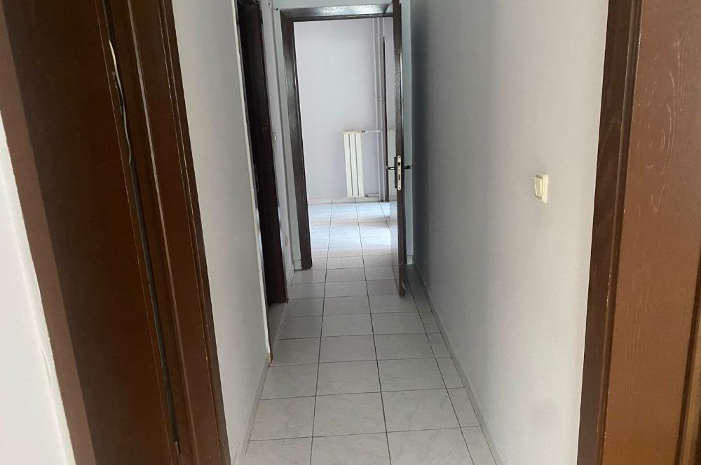 1246312874 ATAŞEHİR ŞEKER EVLER SİTESİ'NDE ÖNÜ KOMPLE AÇIK SATILIK 3+1