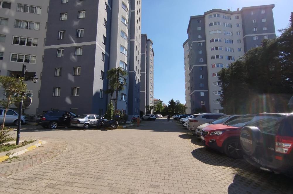 1246312874 ATAŞEHİR ŞEKER EVLER SİTESİ'NDE ÖNÜ KOMPLE AÇIK SATILIK 3+1