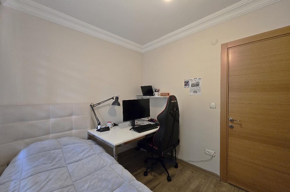 C21 NAR - BAKLA SOKAK'TA SİTE İÇİNDE SATILIK 2+1 DAİRE