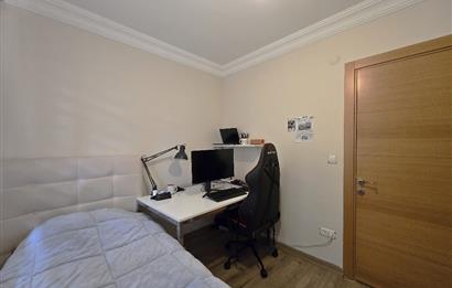 C21 NAR - BAKLA SOKAK'TA SİTE İÇİNDE SATILIK 2+1 DAİRE