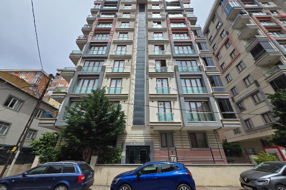 C21 NAR - BAKLA SOKAK'TA SİTE İÇİNDE SATILIK 2+1 DAİRE