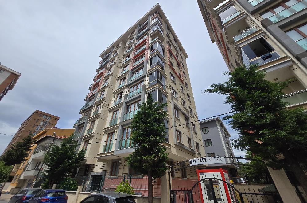 C21 NAR - BAKLA SOKAK'TA SİTE İÇİNDE SATILIK 2+1 DAİRE
