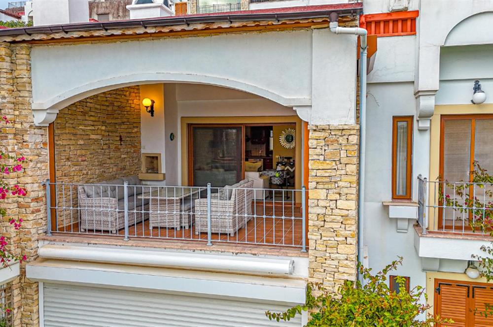 Bodrum Yalıkavak Deniz Manzaralı Özel Plajlı Daire
