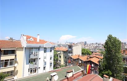 MELTEM YAMAN' dan *YENİ BİNADA* Manzaralı Eşyalı 3+1 Dubleks