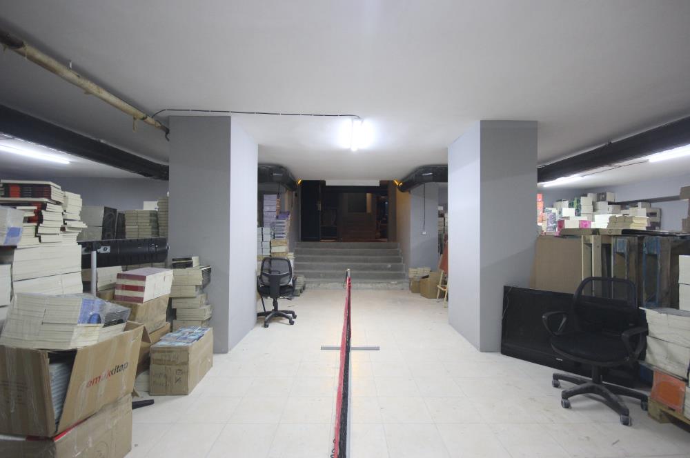 C21 MELTEM YAMAN'dan 13 Bağımsız Bölümden Oluşan 450 m2 Dükkan