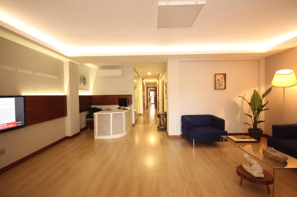MELTEM YAMAN'dan Moda da*YENİ BİNADA* Cadde Üzerinde 3+1 İş Yeri