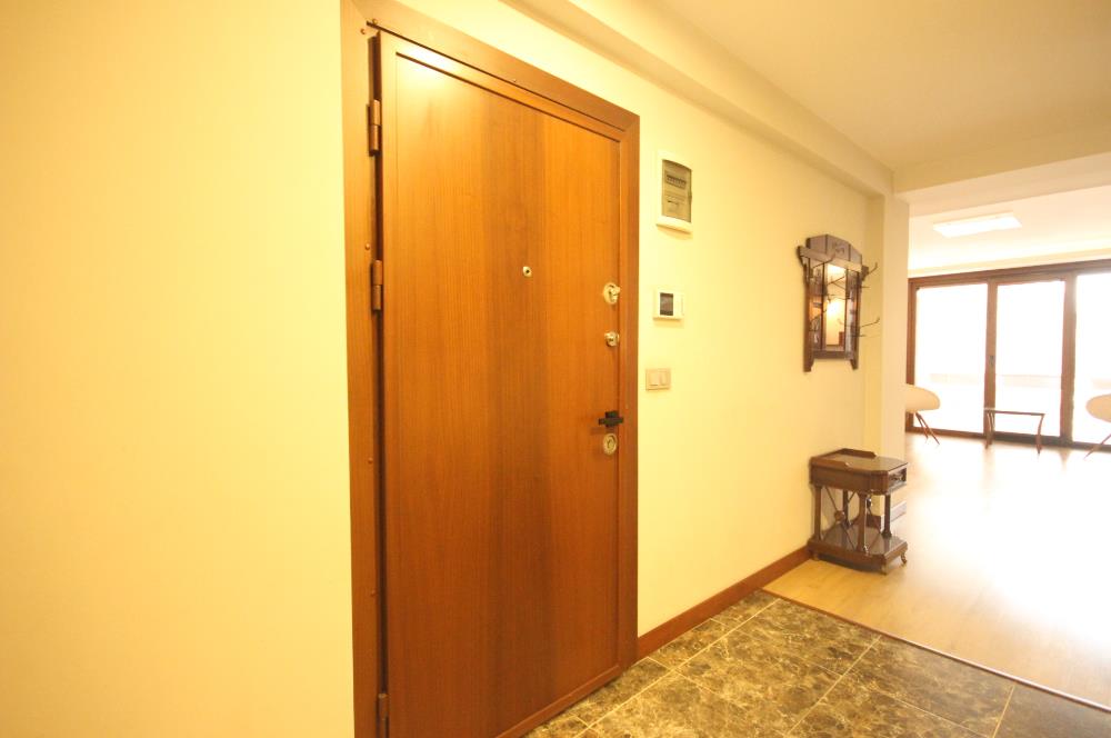 MELTEM YAMAN'dan Moda da*YENİ BİNADA* Cadde Üzerinde 3+1 İş Yeri