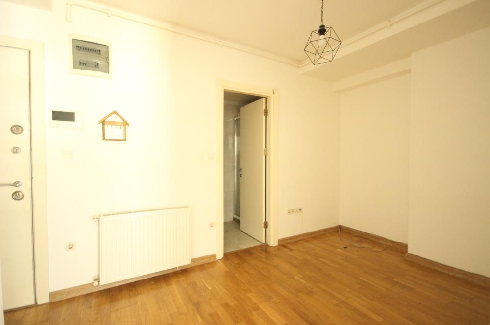 MELTEM YAMAN'dan * YENİ BİNADA* Düz Giriş 1+1 Daire ( FIRSAT..)