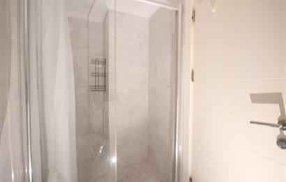 MELTEM YAMAN'dan * YENİ BİNADA* Düz Giriş 1+1 Daire ( FIRSAT..)