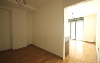 MELTEM YAMAN'dan * YENİ BİNADA* Düz Giriş 1+1 Daire ( FIRSAT..)