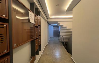 MELTEM YAMAN'dan *YENİ BİNADA* Özel Konumda Bahçeli 2+1 Daire