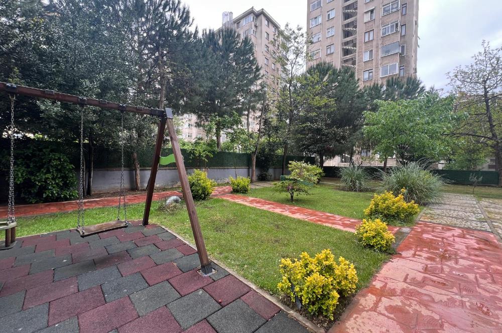 MELTEM YAMAN'dan Kozyatağı Bayar Cd ye Yakın YENİ BİNADA 3+1