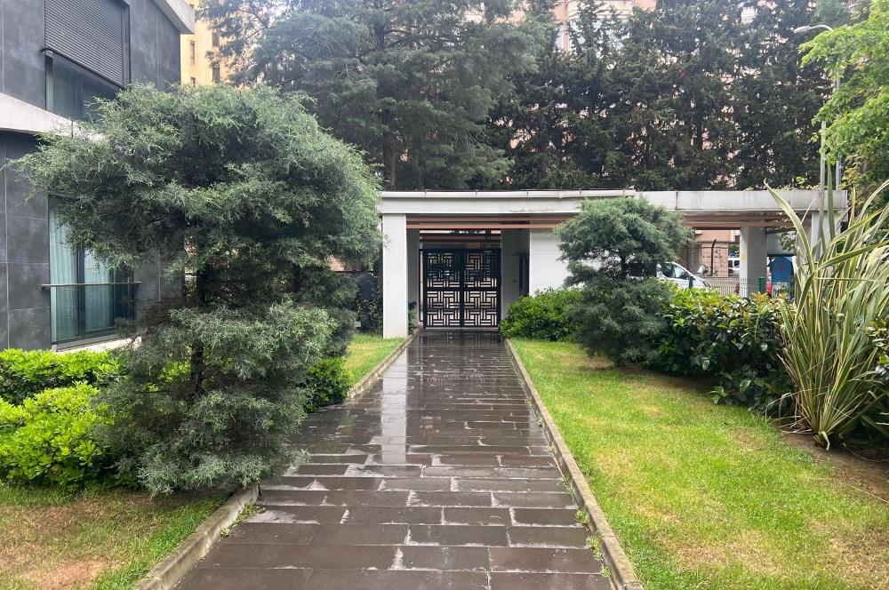 MELTEM YAMAN'dan Kozyatağı Bayar Cd ye Yakın YENİ BİNADA 3+1