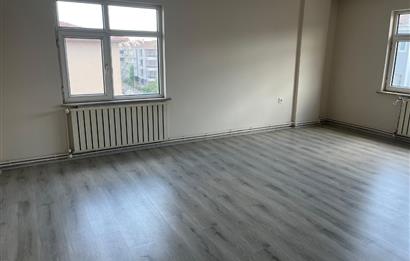 CENTURY 21 Bal'dan BAHÇELİEVLERDE 3+1 KİRALIK DAİRE