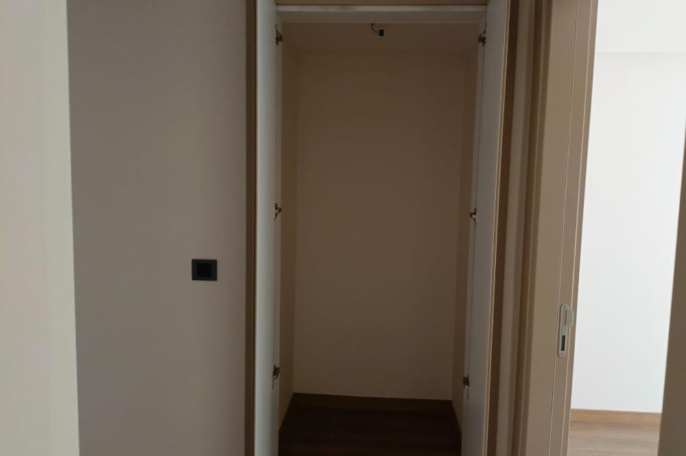 VEMA TUZLA PROJESİNDE SATILIK 2+1 DAİRE