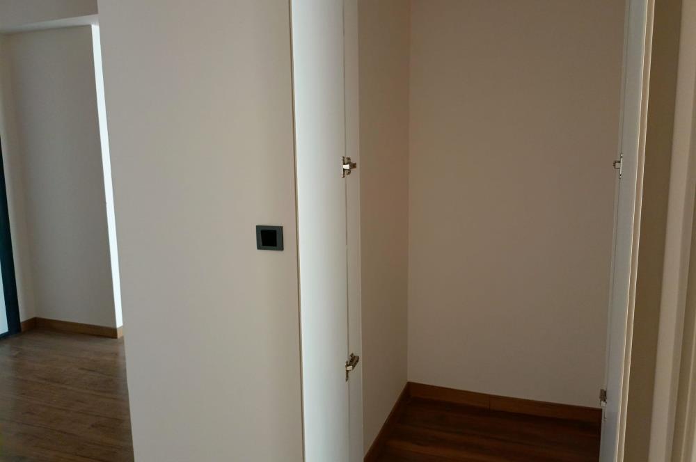 VEMA TUZLA PROJESİNDE SATILIK 2+1 DAİRE