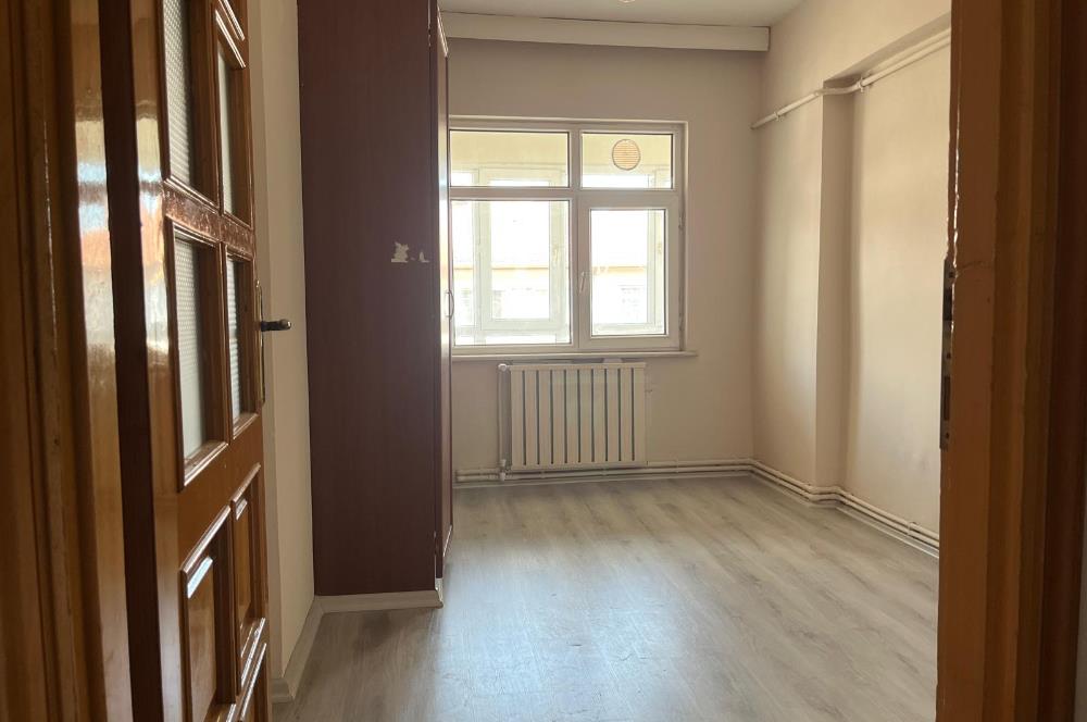 CENTURY 21 Bal'dan BAHÇELİEVLERDE 3+1 KİRALIK DAİRE